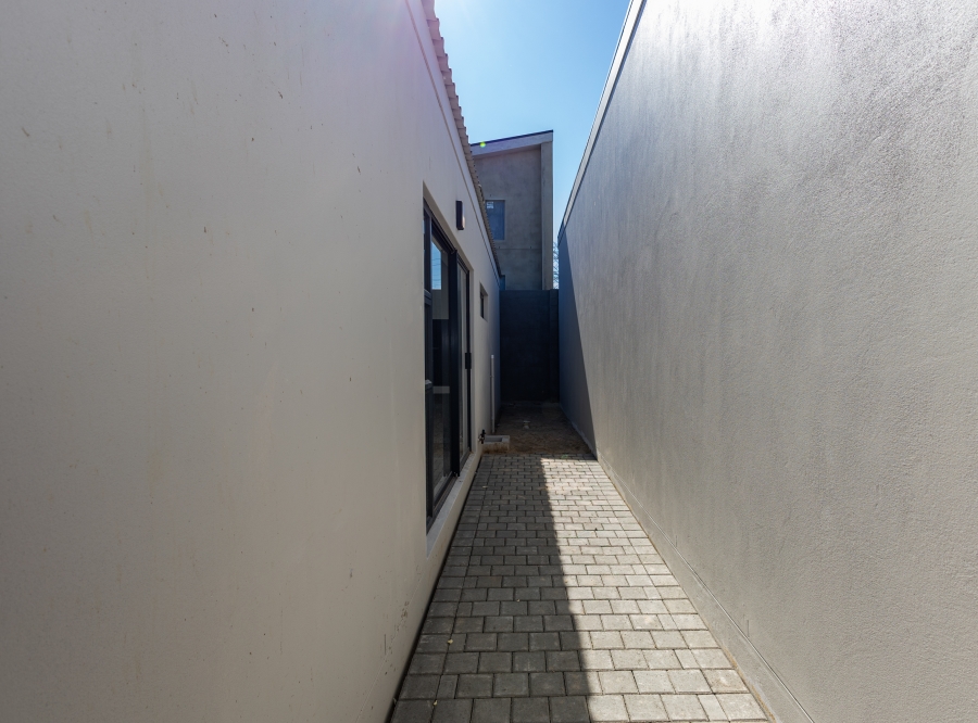 2 Bedroom Property for Sale in Haasendal Western Cape